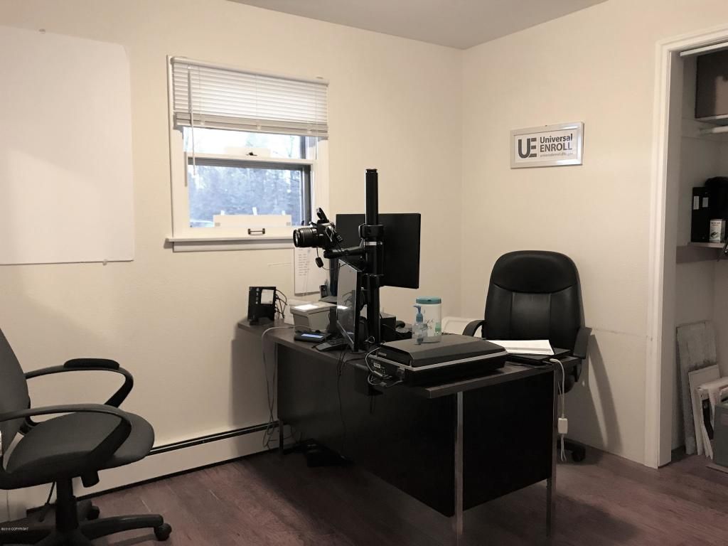 2785 Beaver Loop Rd, Kenai, AK 99611